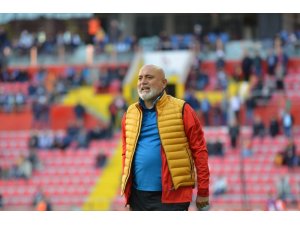 Kayserispor Karaman ile anlaştı