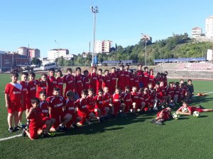 Türkeli’de yaz futbol okulu açıldı