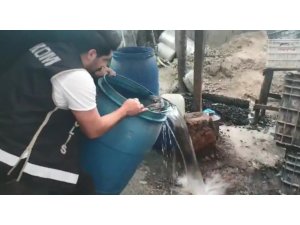 Adana’da 2 bin litre sahte içki ele geçirildi