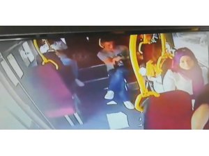 Hırsızın zevkten dört köşe olduğu an kamerada