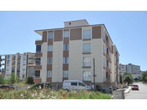 Eve geldiğinde şoke oldu