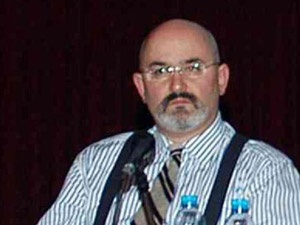 Taraf yazarından bir ilk!