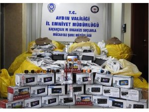 Aydın’da 9 bin 568 adet gümrük kaçağı eşya ele geçirildi