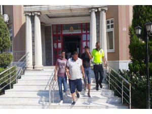 Didim’de 53 kaçak ve 3 organizatör yakalandı