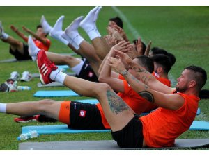 Adanaspor yeni sezona çift idmanla çalışıyor