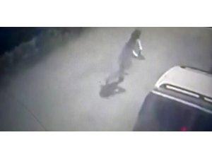 Pendik’te iş adamına silahlı saldırı kamerada