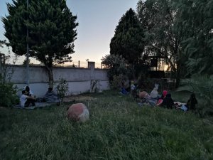 Ayvalık’ta 35 kaçak göçmen yakalandı