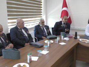 Beyşehir'de 14 Kıbrıs gazisine madalya ve berat verildi