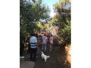 Sakarya’daki samanlık yangını büyümeden söndürüldü