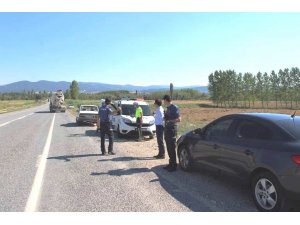 Kaymakam Okatan, yol uygulamasına katıldı