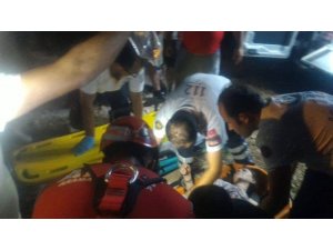 Balayı çiftinin otomobili uçuruma yuvarlandı