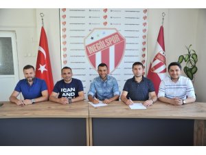 İnegölspor iç transferleri sürdürüyor