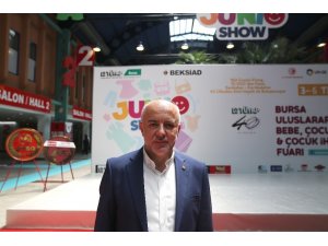 Dünya çocuklarını Bursa giydiriyor