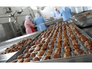 Kestane şekerini 5 kıta 33 ülkeye ulaştırdı