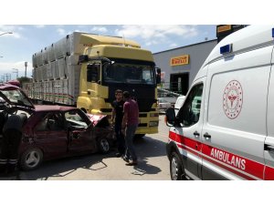 Kocaeli'de trafik kazası: 5 yaralı