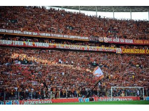 Galatasaray’da kombineler genel satışa çıktı
