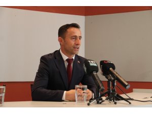 Osman Çakmak futbolculuk kariyerini sonlandırdı