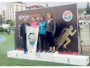 Sıla Koç, gülle atmada Türkiye şampiyonu oldu