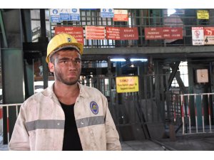 Profesyonel futbolcu maden ocağında çalışmaya başladı