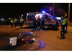 Adana’da hafif ticari araçla motosiklet çarpıştı: 1 ölü