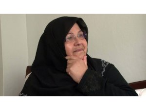 Altınlarını çay bahçesinde düşüren yaşlı kadına umre müjdesi