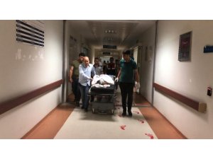 Yerde bulduğu cisim elinde patlayan çocuk ağır yaralandı