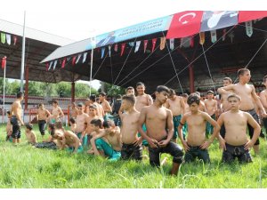 658. Kırkpınar Yağlı Güreşleri başladı