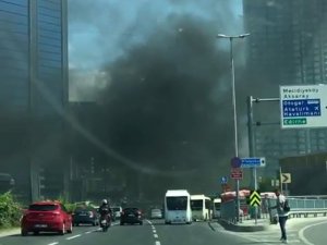 Beşiktaş’ta rezidans inşaatında korkutan yangın