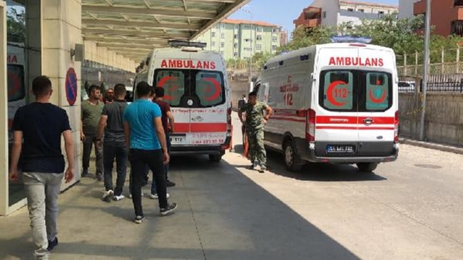 Zırhlı araca bombalı saldırı Hain saldırıda iki asker yaralandı