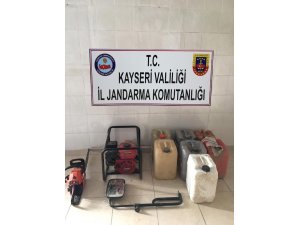 Jeneratör ve mazot hırsızları yakalandı