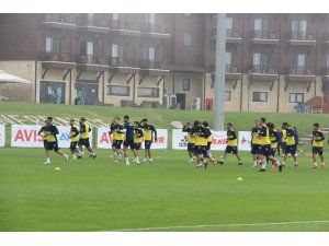 Fenerbahçe soğukta çalıştı