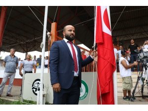 Kırkpınar’ın açılış töreninde ’ıslıklama’ krizi