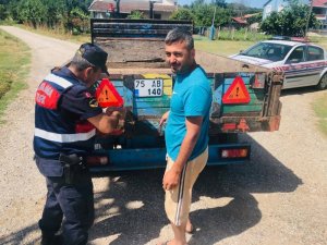 Jandarmadan ’reflektör’ uygulaması