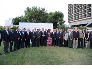 D-8 Genel Sekreteri: "D-8’in geleceğini çok parlak görüyorum"