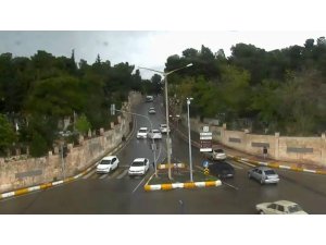 Kavşağa hızlı girmenin faturası ağır oldu