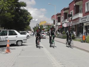 15 Temmuz şehitleri için pedal çeviren 3 öğretmen Kulu’da