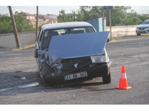 Elazığ’da trafik kazası:3 yaralı