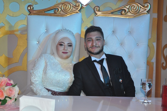 Zeynep ile Müslüm’in mutlu günü