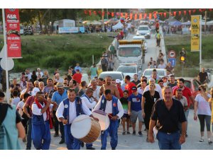 Ali Gürbüz, "pehlivan hamamı" geleneğini sürdürdü