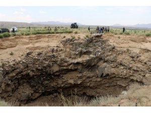 Bakan Soylu, Altay çiftinin düğününe katıldı