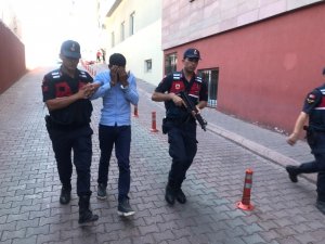 Kablo hırsızları yakalandı