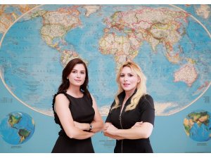 Genç girişimciler dünya sosyetesinin merkezinde iş kurdu