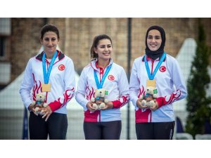 Altın madalya kazanan Kayserili okçu Gizem Elmaağaçlı kentin gururu oldu