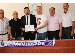 Aragirspor’un yeni başkanı Metin Akyüz oldu