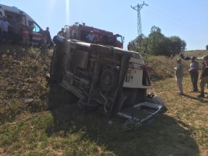 Gümüşhane’de trafik kazası 1 ölü, 18 yaralı