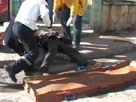 Kandahar'da 5 işçi öldürüdü