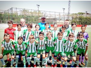 Gol yemeden şampiyon oldular