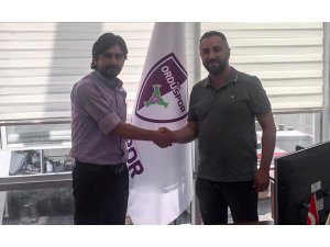 Yeni Orduspor Cüneyt Tiryaki ile anlaştı