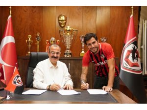 Gazişehir Gaziantep Jefferson’la sözleşme uzattı