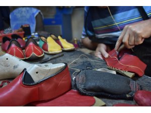 Folklor ekiplerinin yemenileri Adıyaman'dan